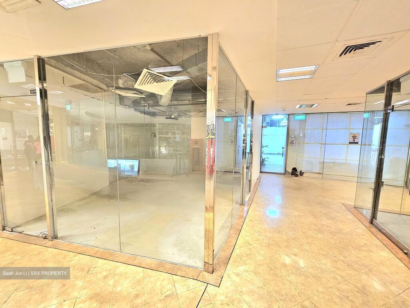 Serene Centre (D10), Retail #568020511